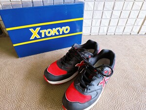 X TOKYO（スニーカー）
