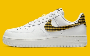 * postage included!!!* new goods regular price 15400 jpy NIKE AIR FORCE 1 '07 ESS TREND Nike Air Force 1 SIZE 24.5cm other size also equipped 