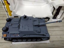 487■1/16 ヘンロン HENG LONG III号突撃砲　III Aust.G Sd.Kfz 142/1　RCラジコン バトルタンク NO.3868-1　動作未確認　ジャンク現状品_画像4