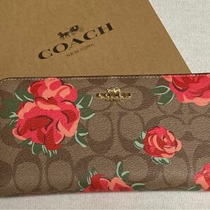 新品 COACH コーチ 長財布 花柄　薔薇 シグネチャー