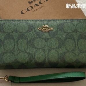 新品 COACH コーチ 長財布 シグネチャー　グリーン　緑