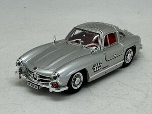 Bang ミニカー Mercedes メルセデス 300 SL 1/43 イタリア製 シルバー