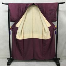 着物　総柄　袷　付け下げ　正絹　春夏秋冬　綸子　紫色　松　着丈157cm 裄丈64cm 0409-37y_画像6