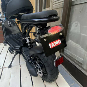 【限定モデル】公道走行可能 原付２種 電動バイク e-tAMO TANDEM デュアルモーター仕様 タンデム可能 チョイ乗りに最適！電動キックボードの画像3