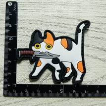 猫 CAT ナイフ 左向き 三毛猫 ☆ （256）PVCワッペン ベルクロ付　ミリタリー サバゲー マジックテープ パッチ_画像2