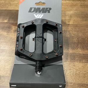 DMR V11 フラットペダル 未使用　MTB BMX