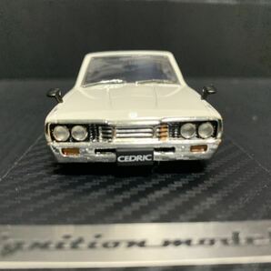 1/43 日産 セドリック (330) 2000SGL White 1975年 旧車！ イグニッションモデル製クリアケース交換  ジャンク出品の画像6