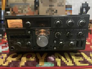 TRIO TS-820S アマチュア無線 SSB トランシーバー【通電ジャンク 】