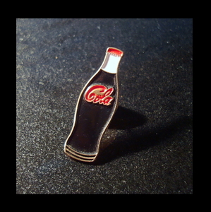■コカコーラ CocaCola　ピンバッジ　22