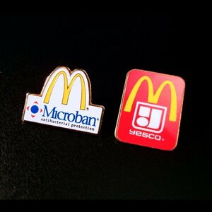 ■マクドナルド McDonald's　ピンバッジ　108　2個セット