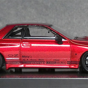 1/64スケール TOP SECRET 日産スカイラインGT-R [R32]（レッドメタリック） *イグニッションモデル製 *品番2392   *04の画像4