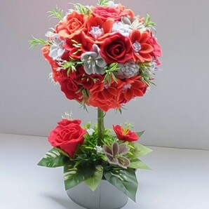 ☆フェルトで作った赤いトピアリー可愛い花たち☆の画像1