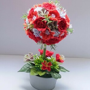 ☆フェルトで作った赤いトピアリー可愛い花たち☆の画像4