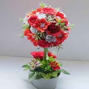 ☆フェルトで作った赤いトピアリー可愛い花たち☆の画像3