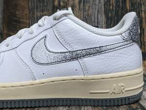 残少 25.0cm/7Y NIKE AIR FORCE 1 LV8 3 GS 検 DX1657-100 ナイキ エアフォース1 LV8 3 ホワイト/ビーチ/スモークグレー 白