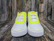 残少 25.0cm/7Y NIKE AIR FORCE 1 LV8 GS 検 DX1680-100 ナイキ エアフォース1 ホワイト/ボルト/ピンク グロー/白/黄_画像6