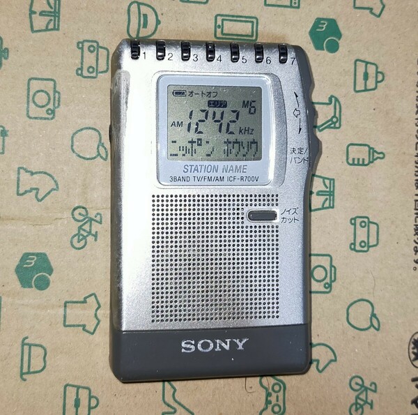 ICF-R700V ソニー SONY 受信確認済 完動品 AM FM ワイドFM ポケットラジオ 名刺サイズ 通勤 競馬 防災 登山 ハイキング 出張 41248