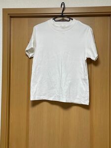 白　Tシャツ　シャツ　GU スムースクルーネックT