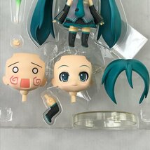 FUZ【中古品】 ねんどろいど 初音ミク 完備（髪飾り破損有り） 外箱日焼け 〈53-240417-0NM-5-FUZ〉_画像4