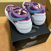 26.0cm KAWS × sacai × Nike Blazer Low Purple Dusk カウズ サカイ ナイキ ブレーザー ロー パープルダスク US8 新品 DM7901-500_画像4