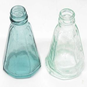 昭和レトロ ガラス瓶「緑色系の瓶 調味料瓶系 まとめ」洗浄清掃済 当時 アンティーク インテリア アート 歴史 再現 古民家 ガラスの画像2