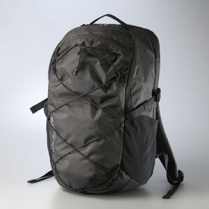 GP7479：定価￥18,700-*patagonia/パタゴニア*47928*レフュジオデイパック30L*リュックサック*鞄*ブラック