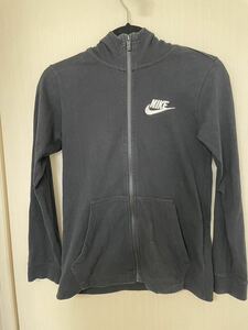 NIKE ナイキ パーカー ジュニア　Lサイズ