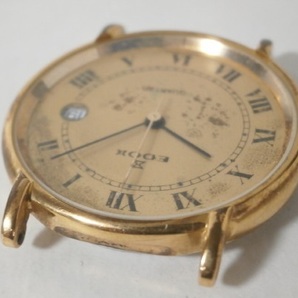稼働品 EDOX クォーツ デイト 3針 ゴールド文字盤 メンズ腕時計 Showerproof Swiss Made の画像4