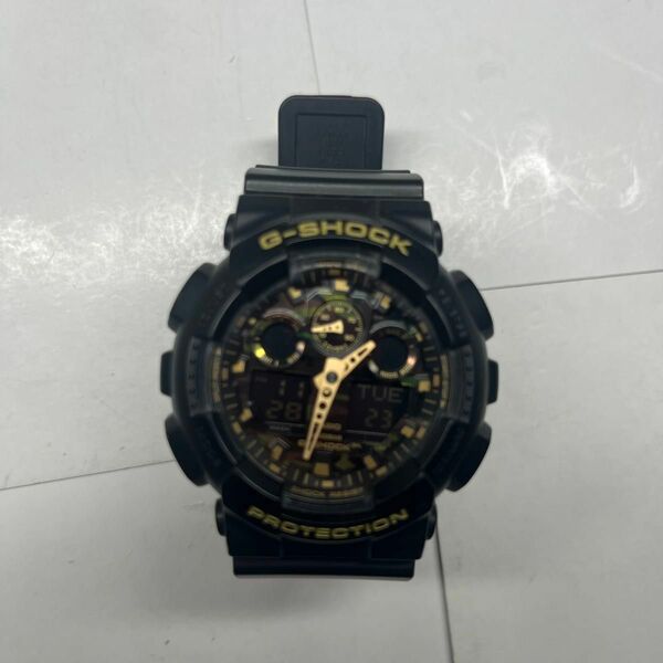 GA-100CF　G-SHOCK 腕時計　ジーショック