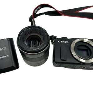 Canon キャノン EOS M DS126391 レンズCANON ZOOM LENS EF-M 18-55mm 1:2.5-5.6 IS STM フラッシュ スピードライト 90EXの画像2