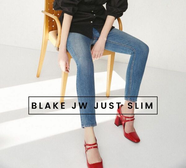 [SLY]スライ　新感覚のストレートストレッチデニム サイズ：26　BLAKE JW JUST SLIM