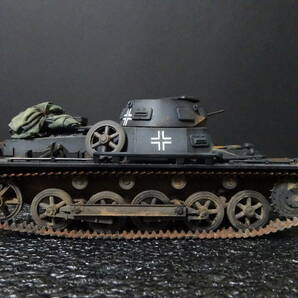 １/35 ZVEZDA ドイツ１号戦車B型（完成品）の画像7