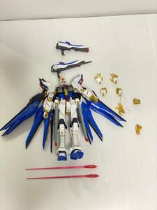 RG 1/144 Strike freedom Gundam Mobile Suit Gundam SEED DESTINY gun pra Junk 