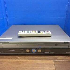 SHARP シャープ VHS/DVD/HDD 一体型レコーダー DV-ACV32 純正リモコン付 中古品1605の画像3