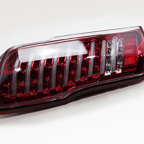 新型 NV350 キャラバン E26 チューブ LED テールランプ 赤 レッド REDの画像2