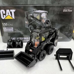 ▲入手困難！DM 1/50 CAT 242D3 Skid Steer Loader 85676BK 重機 建設機械 作業車の画像1