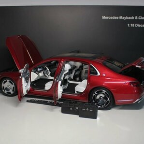 ▲金属製！赤！限定品！Almost Real 1/18 BENZ メルセデスベンツ マイバッハ MAYBACH S680 W223 S CLASS AR S650 S600の画像8