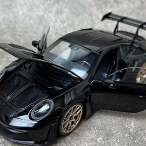 ▲Minichamps 1/18 2022 PORSCHE 911(992) GT3 RS bの画像5