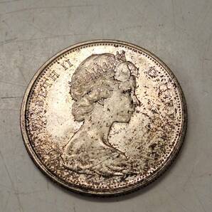 カナダ５０セント銀貨 エリザベス2世 1965年 の画像1
