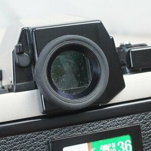 02★【ジャンク品】Nikon ニコン F3/T フィルムカメラ 一眼レフ カメラボディ 光学機器 ブラック ストラップ付き★492N7 /20ｂ*の画像6