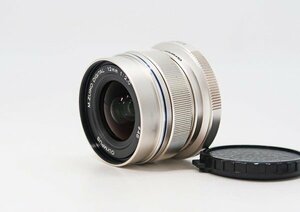 ◇【OLYMPUS オリンパス】M.ZUIKO DIGITAL ED 12mm F2.0 一眼カメラ用レンズ シルバー