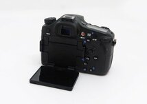 ◇【SONY ソニー】α77 II ボディ ILCA-77M2 デジタル一眼カメラ_画像2