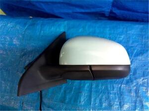  Renault original Twingo { AHH4B } left side mirror P50800-24000758