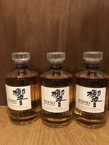 SUNTORY WHISKY 響 HIBIKI JAPANESE HARMONY　サントリー　ウイスキー　43％　700ml　３本未使用