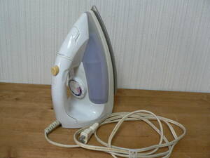  postage the cheapest 750 jpy ~ consumer electronics 05: junk Sanyo * steam iron SANYO A82 1998 year made . water ..