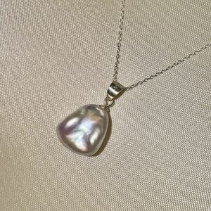 【A14】　淡水真珠　ケシパール　艶々高品質　silverネックレス