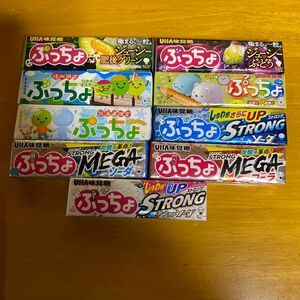 翌日発送　価格の相談＆値下げ不可！　選べるぷっちょ１２個