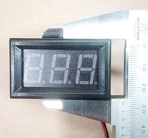 DCデジタル電圧計(緑)【送料120円～】_画像4