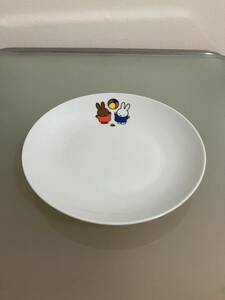 miffy medium-sized dish Φ17cm