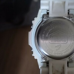 CASIO G-SHOCK デジタル 稼働品 gw-m5610bw 中古品の画像2